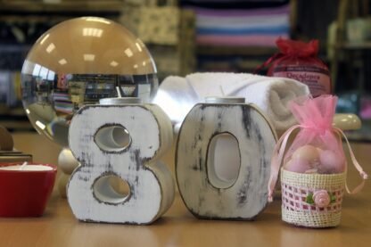 Wooden Birthday Numbers - No.8 X 1 - Image 2