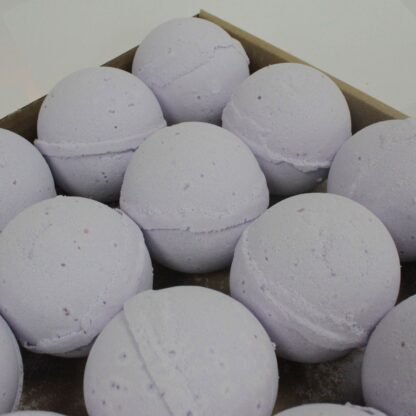 Sweet Fennel & Jojoba Bath Bomb X 1 - Image 2
