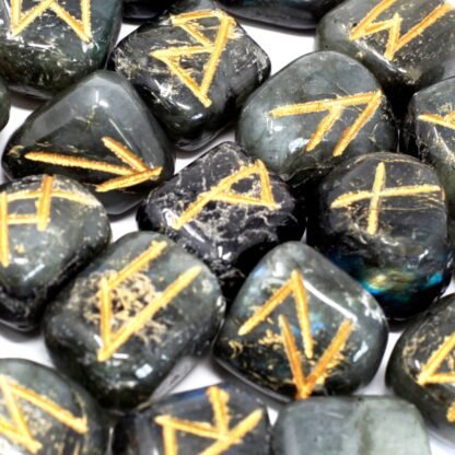 Runes Stone Set in Pouch - Labradorite X 1