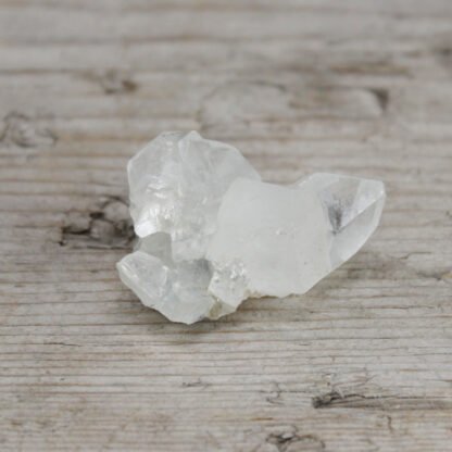 White Appophyllite Clusters 20-30mm X 1 - Image 2