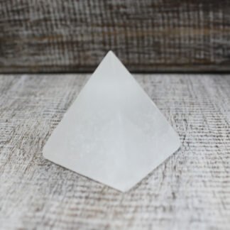 Selenite Pyramid - 5 cm X 1