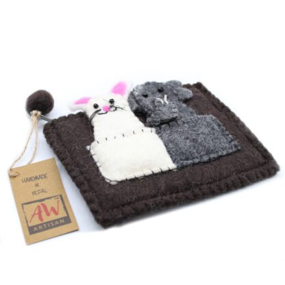 Pouch with Finger Puppets - Elephant & Mouse X 1